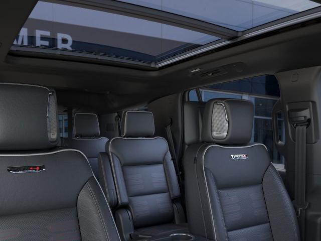 2025 GMC Yukon Vehicle Photo in KANSAS CITY, MO 64114-4545
