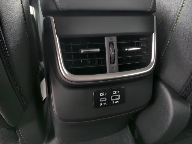2025 Subaru Outback Vehicle Photo in Green Bay, WI 54304