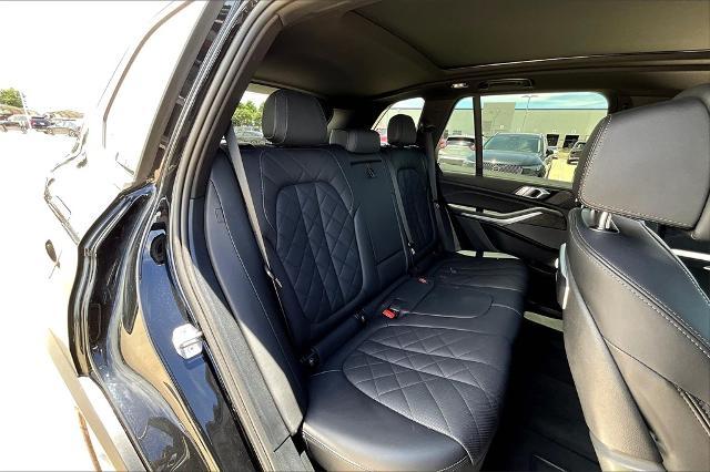 2025 BMW X5 sDrive40i Vehicle Photo in Grapevine, TX 76051
