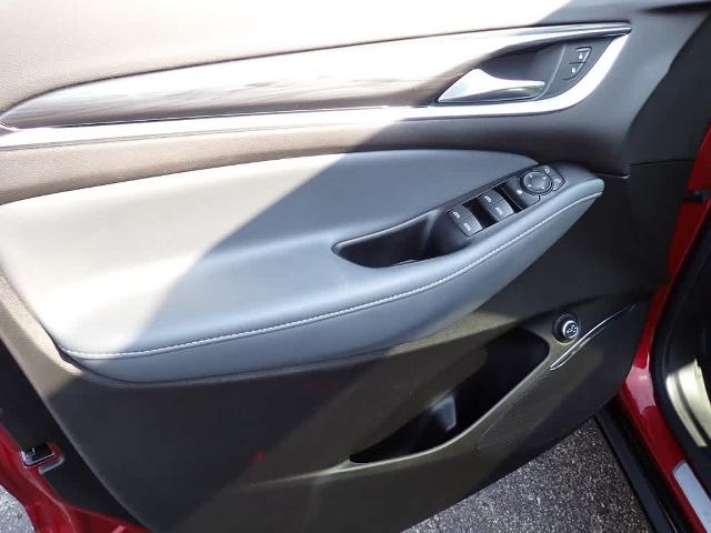 2023 Buick Enclave Vehicle Photo in ZELIENOPLE, PA 16063-2910