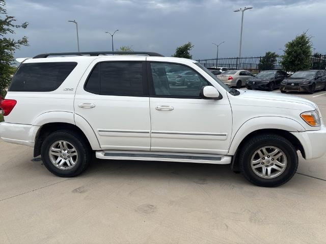 2006 Toyota Sequoia Vehicle Photo in San Antonio, TX 78230