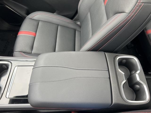 2025 Chevrolet Traverse Vehicle Photo in GREEN BAY, WI 54304-5303