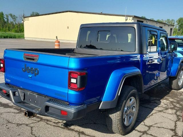 2021 Jeep Gladiator Vehicle Photo in Cedar Rapids, IA 52402