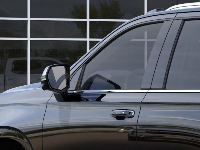 2025 Chevrolet Tahoe Vehicle Photo in Roslyn, NY 11576