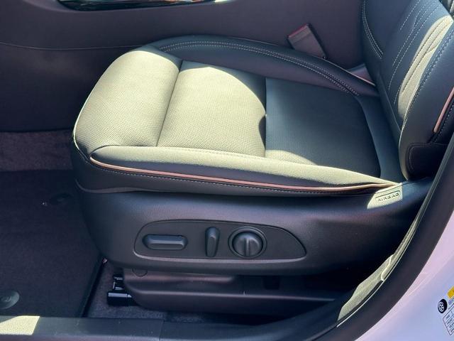 2025 Buick Envista Vehicle Photo in COLUMBIA, MO 65203-3903