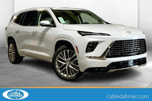 2026 Buick Enclave Vehicle Photo in KANSAS CITY, MO 64114-4545