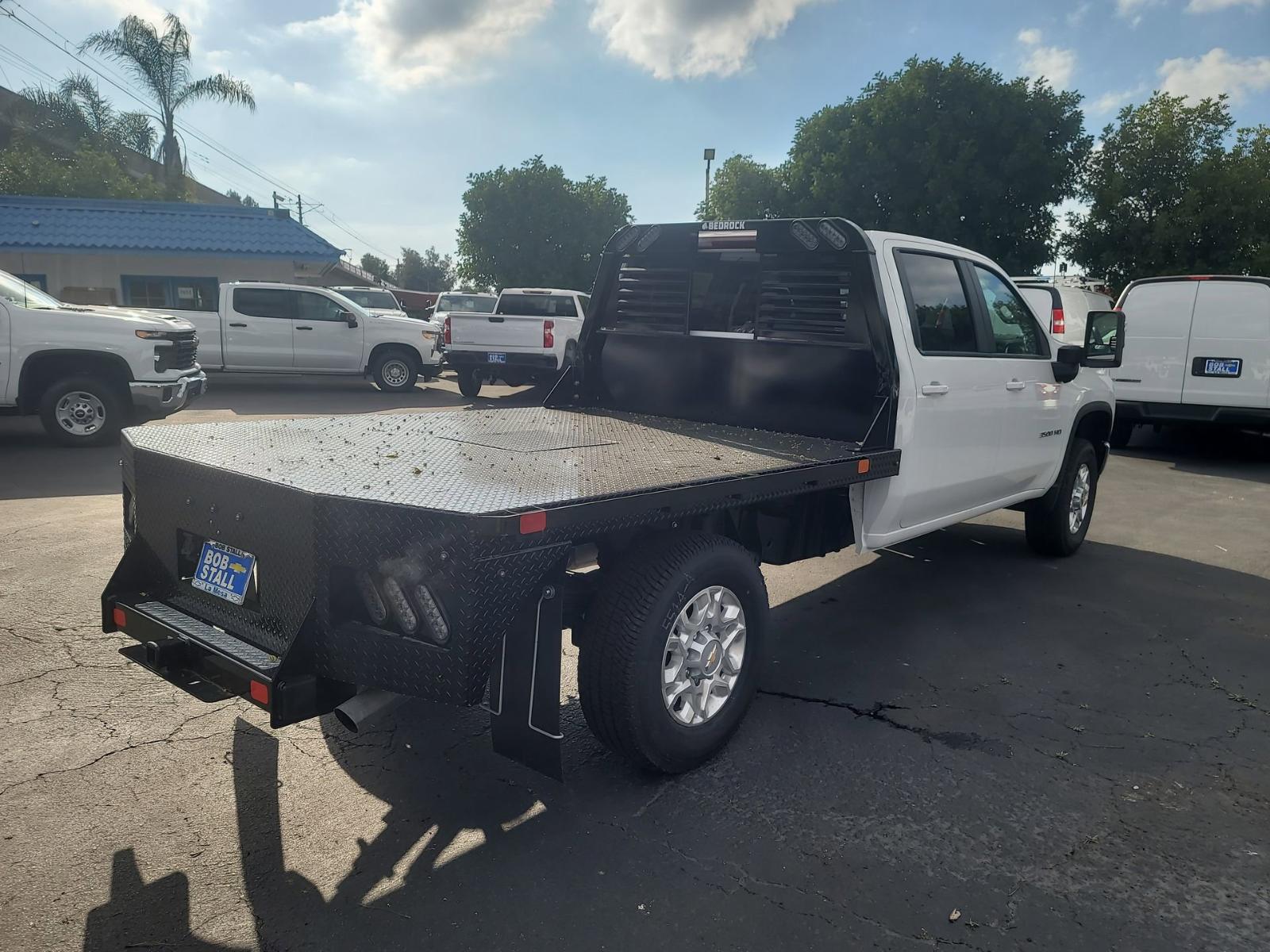 2023 Chevrolet Silverado 3500 HD CC Vehicle Photo in LA MESA, CA 91942-8211