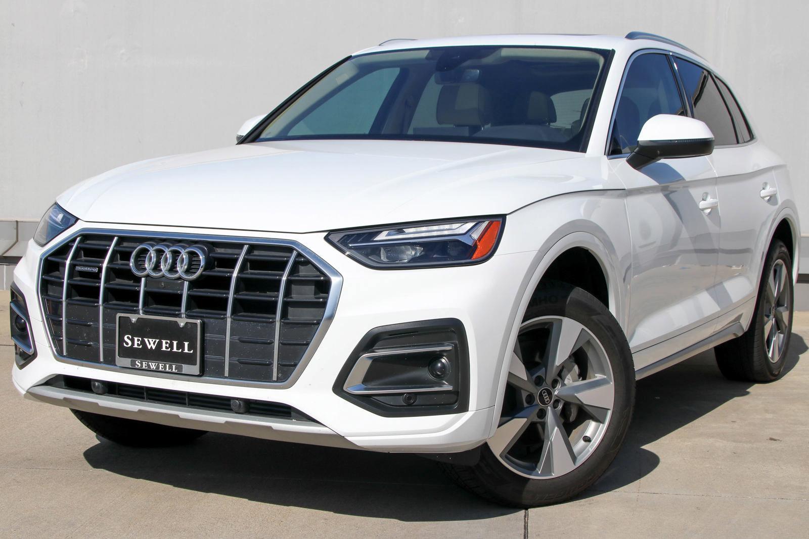 2024 Audi Q5 Vehicle Photo in SUGAR LAND, TX 77478