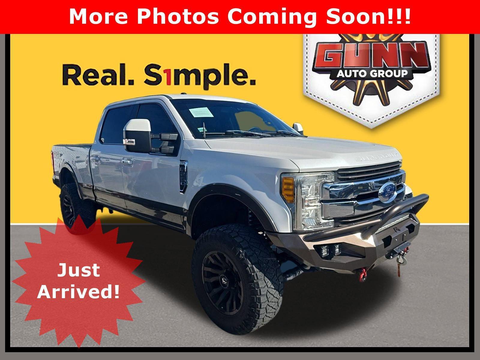 2017 Ford Super Duty F-250 SRW Vehicle Photo in Seguin, TX 78155