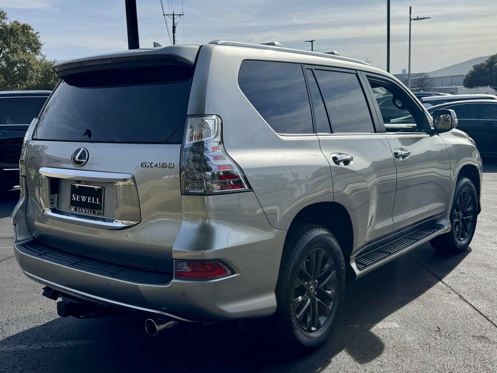 2023 Lexus GX 460 Vehicle Photo in DALLAS, TX 75209-3016