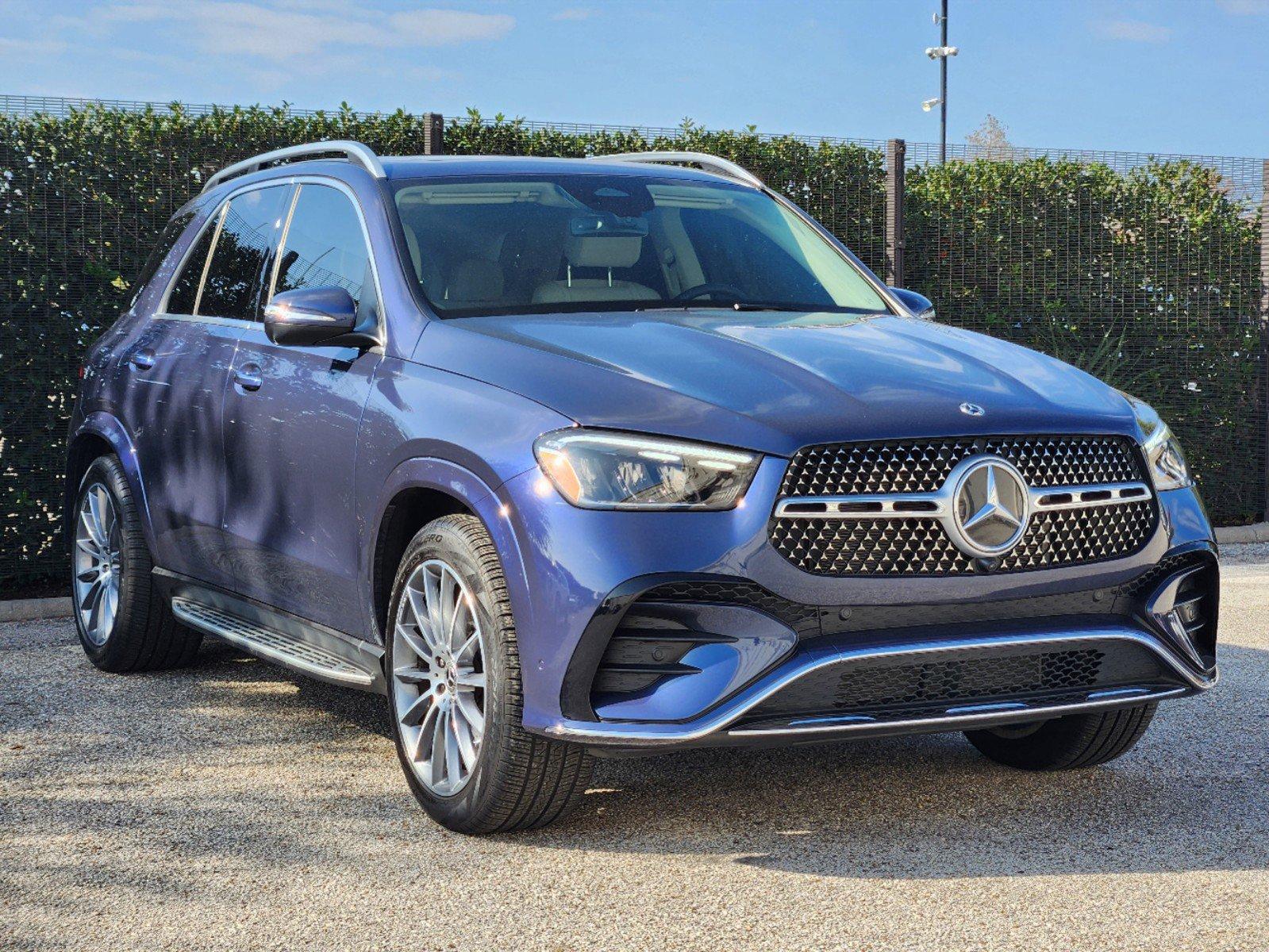 2025 Mercedes-Benz GLE Vehicle Photo in HOUSTON, TX 77079