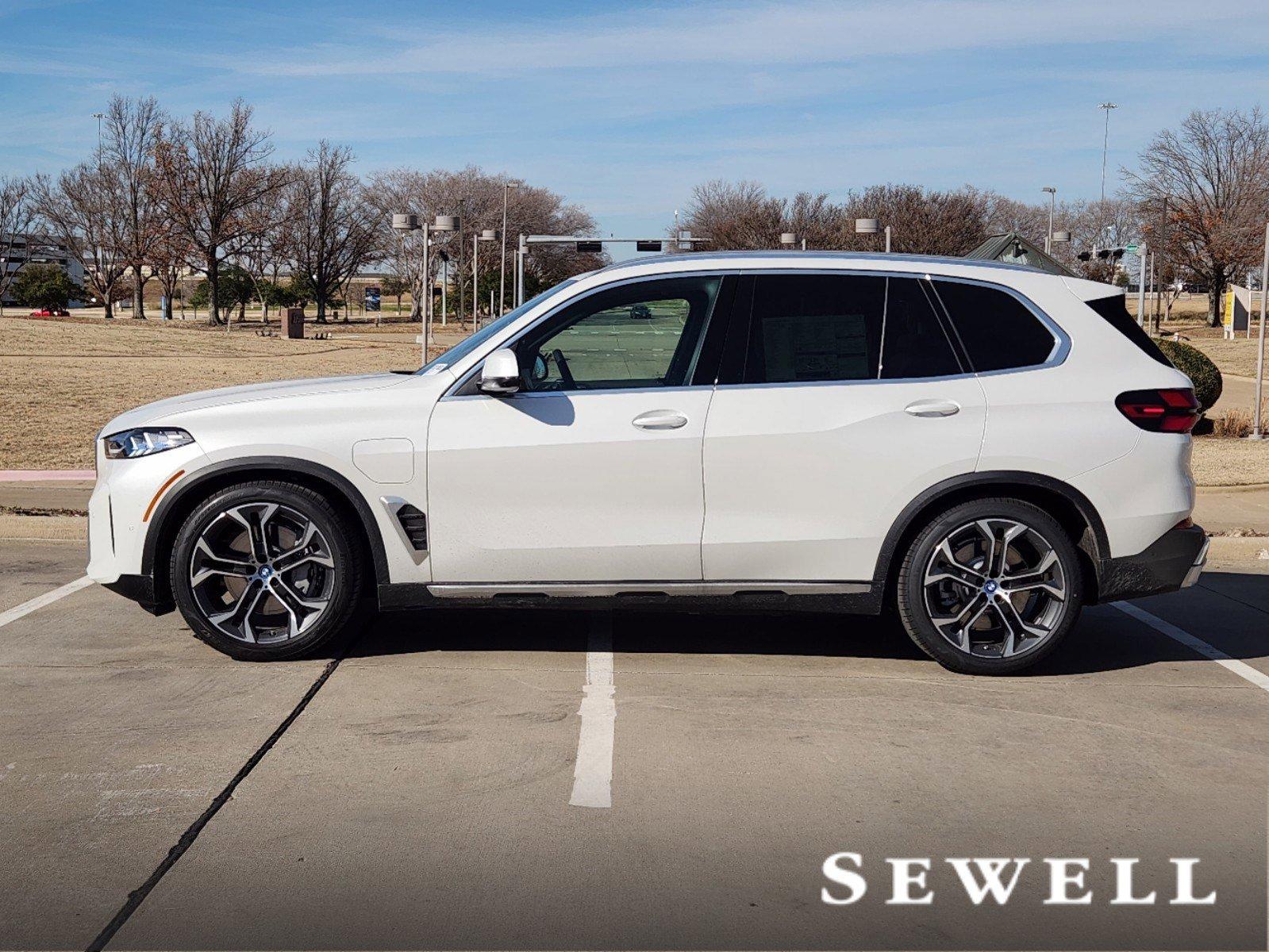 2025 BMW X5 xDrive50e Vehicle Photo in PLANO, TX 75024