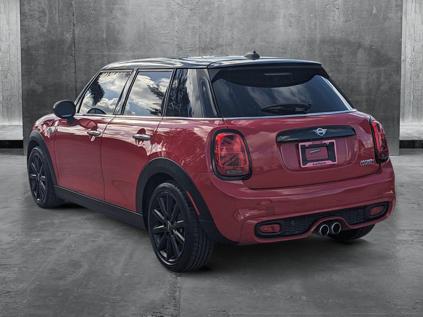 2019 MINI Hardtop 4 Door Vehicle Photo in MIAMI, FL 33172-3015