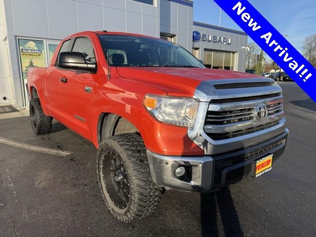 2017 Toyota Tundra 4WD Vehicle Photo in Puyallup, WA 98371