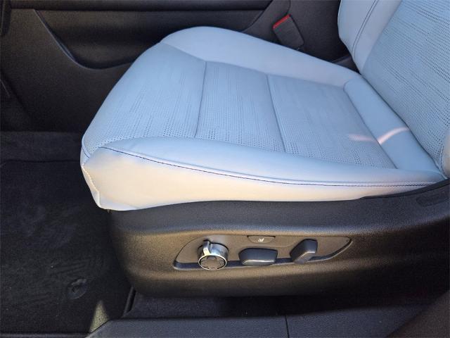 2025 Cadillac XT4 Vehicle Photo in Oklahoma City, OK 73114