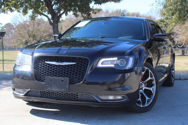 2015 Chrysler 300 Vehicle Photo in HOUSTON, TX 77090