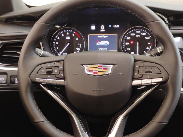 2025 Cadillac XT6 Vehicle Photo in PINEVILLE, NC 28134-8495