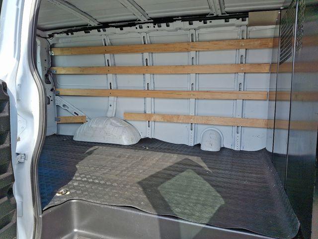 2022 Chevrolet Express Cargo 2500 Vehicle Photo in DANBURY, CT 06810-5034
