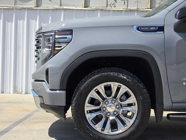 2025 GMC Sierra 1500 Vehicle Photo in DALLAS, TX 75209-3016