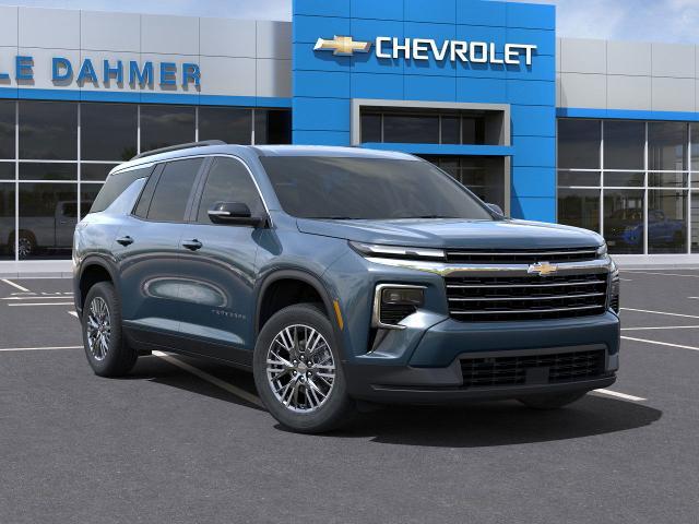 2025 Chevrolet Traverse Vehicle Photo in TOPEKA, KS 66609-0000