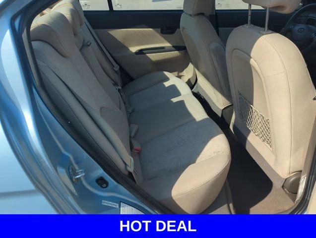 2011 Hyundai ACCENT Vehicle Photo in Merrillville, IN 46410