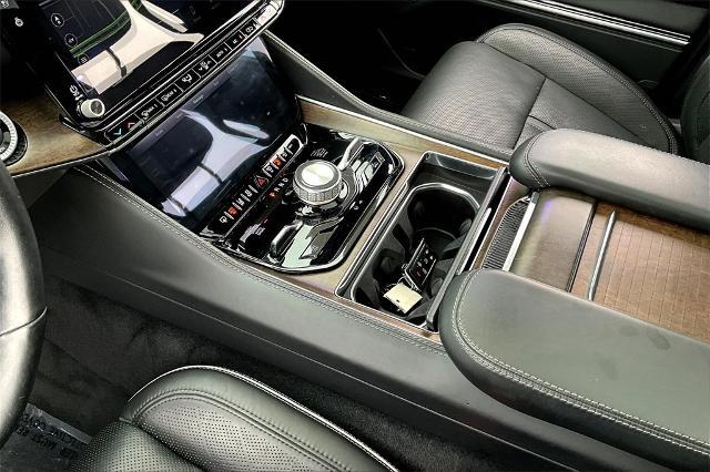 2023 Jeep Grand Wagoneer Vehicle Photo in Grapevine, TX 76051