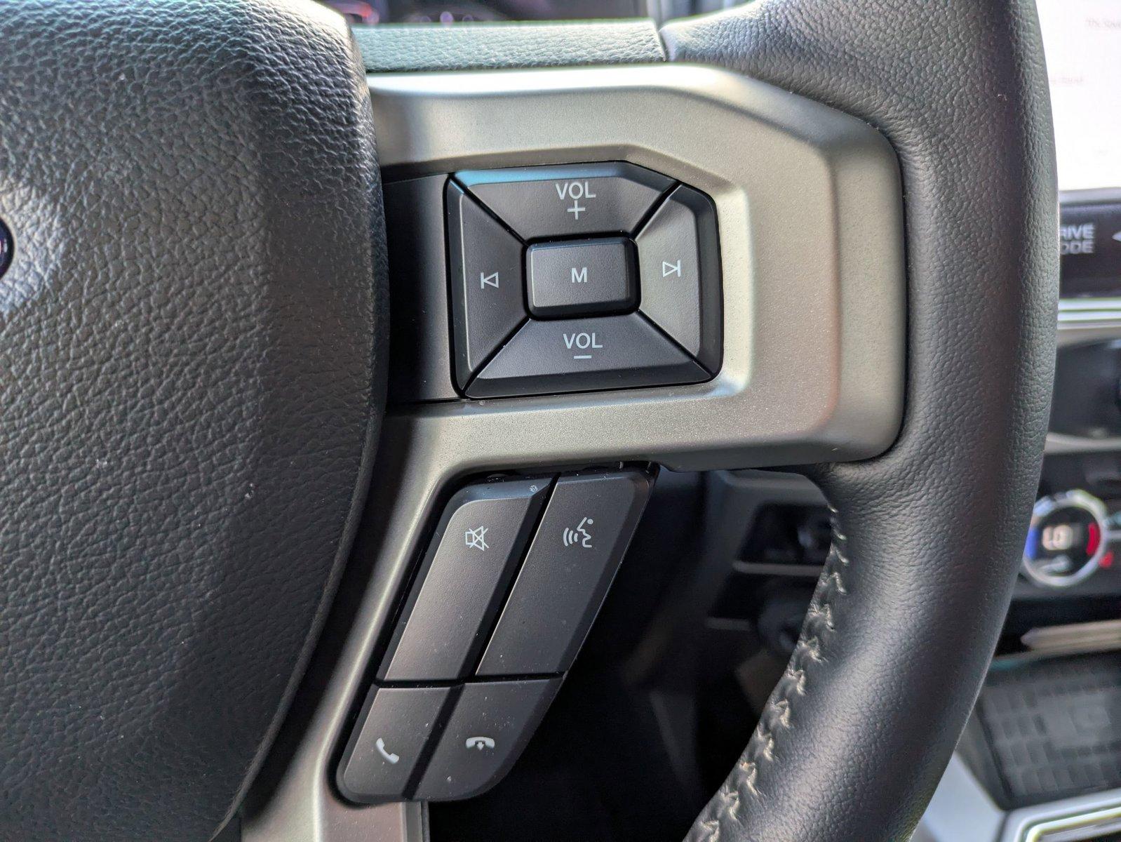 2022 Ford Super Duty F-350 SRW Vehicle Photo in WEST PALM BEACH, FL 33407-3296