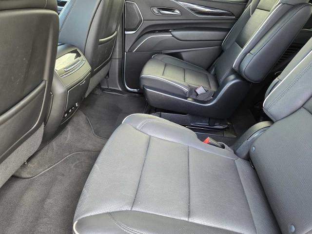 2023 Cadillac Escalade Vehicle Photo in DENTON, TX 76210-9321