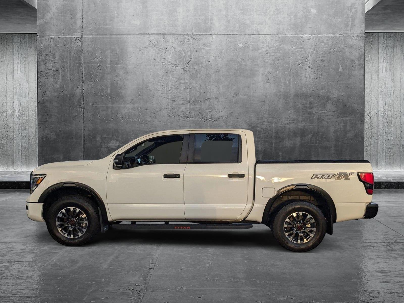 2024 Nissan Titan Vehicle Photo in Miami, FL 33135