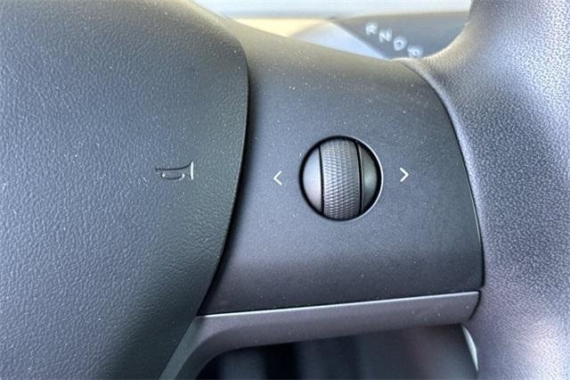 2020 Tesla Model 3 Vehicle Photo in ELK GROVE, CA 95757-8703