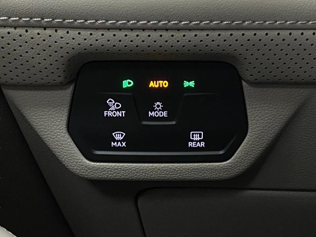 2025 Volkswagen Atlas Vehicle Photo in Appleton, WI 54913