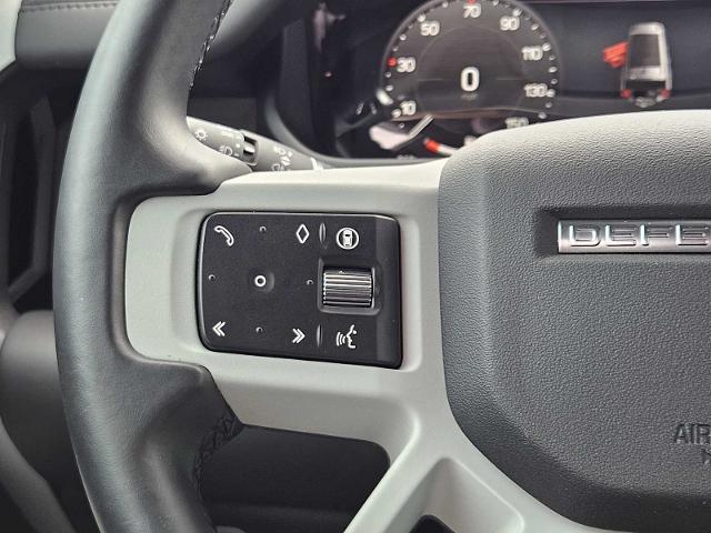 2024 Defender Vehicle Photo in AUSTIN, TX 78717