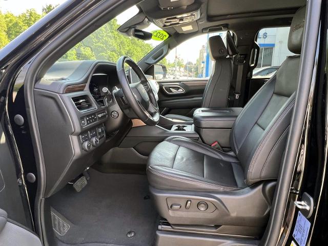 2023 Chevrolet Suburban Vehicle Photo in Roslyn, NY 11576