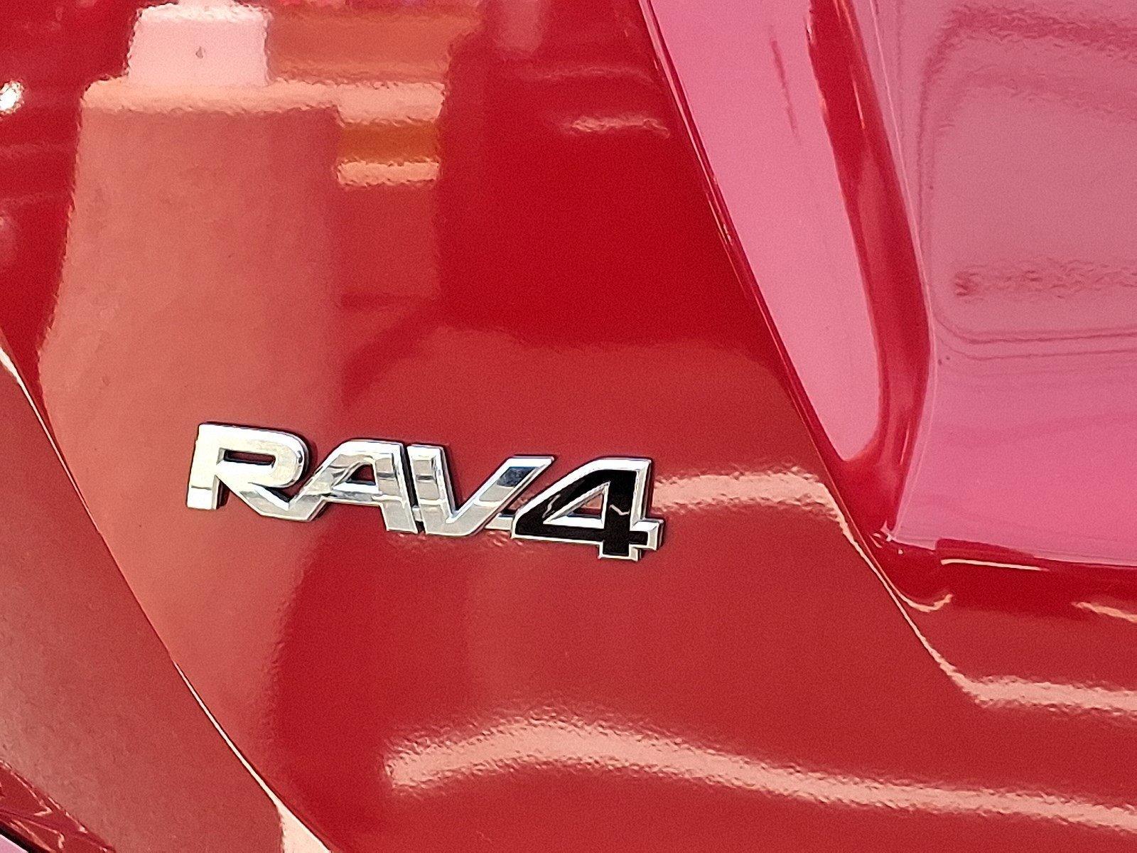 2016 Toyota RAV4 Vehicle Photo in Harrisburg, PA 17111