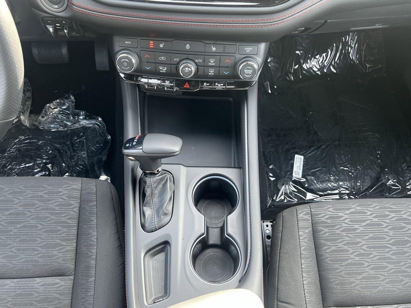 2025 Dodge Durango Vehicle Photo in Mechanicsburg, PA 17050-1707
