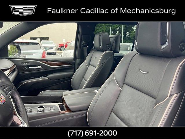 2023 Cadillac Escalade ESV Vehicle Photo in MECHANICSBURG, PA 17050-1707