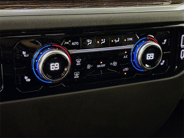 2025 GMC Sierra 2500 HD Vehicle Photo in PUYALLUP, WA 98371-4149