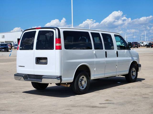 2015 Chevrolet Express Passenger Vehicle Photo in DENTON, TX 76210-9321