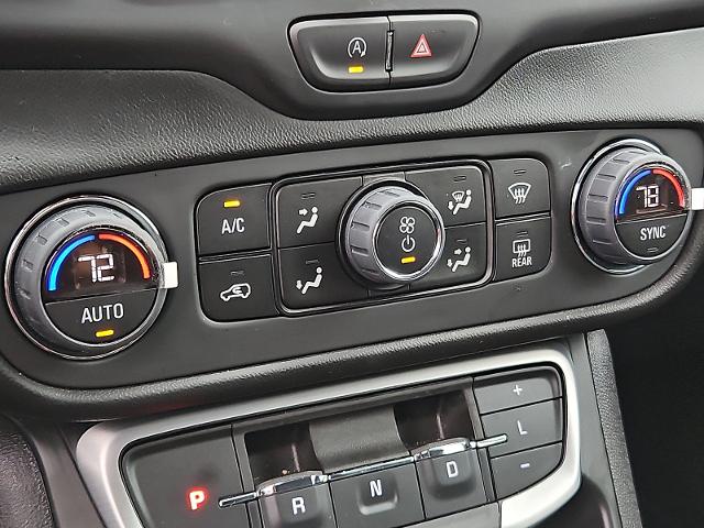 2022 GMC Terrain Vehicle Photo in TREVOSE, PA 19053-4984