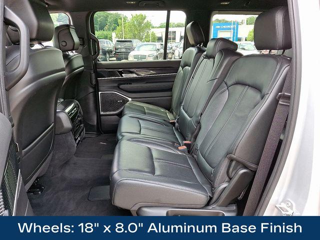 2022 Jeep Wagoneer Vehicle Photo in DANBURY, CT 06810-5034