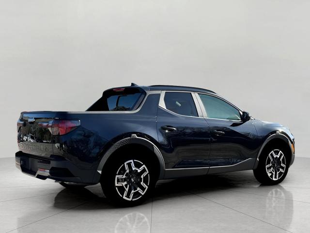 2025 Hyundai SANTA CRUZ Vehicle Photo in Green Bay, WI 54304