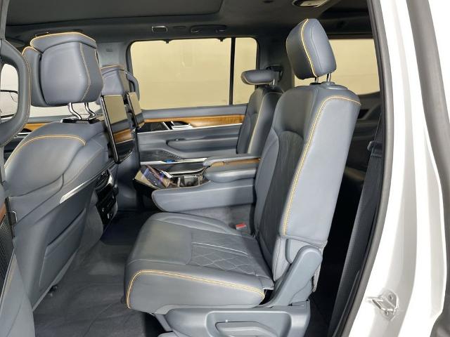2022 Jeep Grand Wagoneer Vehicle Photo in GILBERT, AZ 85297-0402