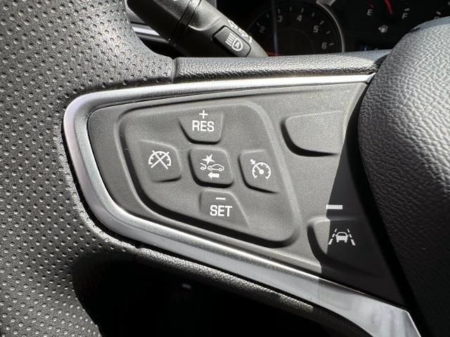 2022 Chevrolet Equinox Vehicle Photo in Roslyn, NY 11576