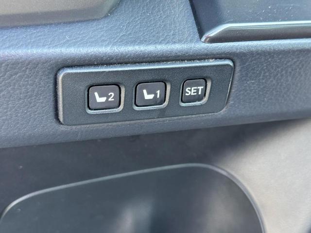 2022 Lexus GX 460 Vehicle Photo in COLUMBIA, MO 65203-3903