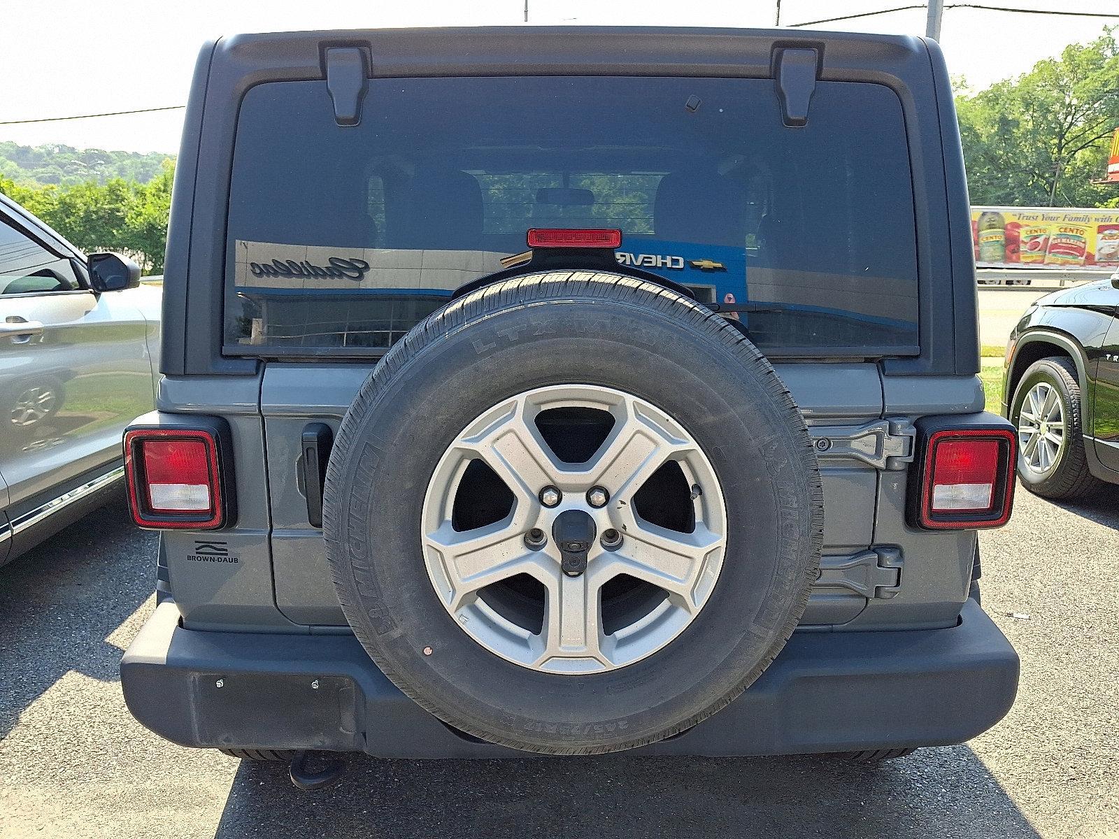 2022 Jeep Wrangler Vehicle Photo in BETHLEHEM, PA 18017-9401