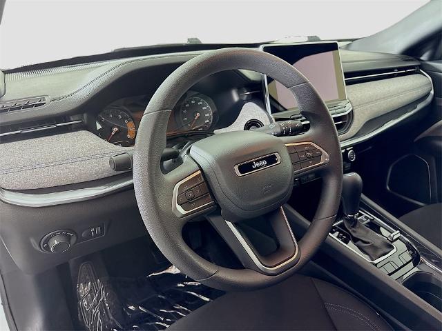 2024 Jeep Compass Vehicle Photo in PUYALLUP, WA 98371-4149