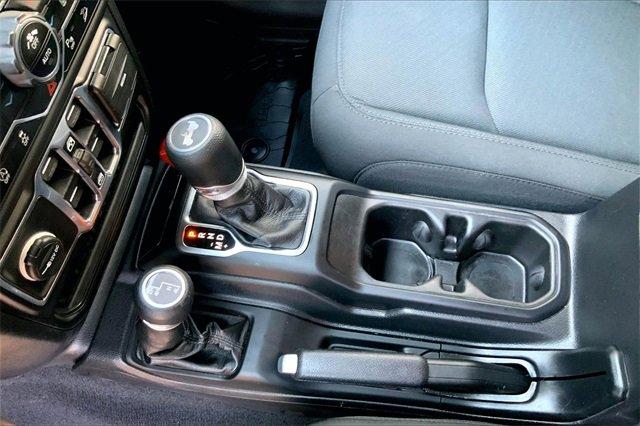 2021 Jeep Wrangler Vehicle Photo in KANSAS CITY, MO 64114-4502