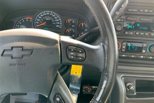 2004 Chevrolet Silverado 2500 HD Vehicle Photo in INDEPENDENCE, MO 64055-1377