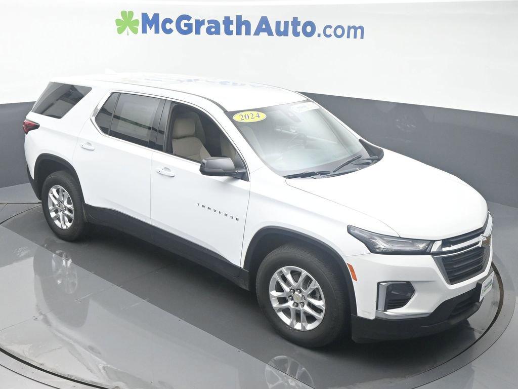 2024 Chevrolet Traverse Limited Vehicle Photo in Cedar Rapids, IA 52402