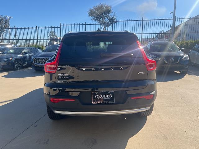 2025 Volvo XC40 Vehicle Photo in Grapevine, TX 76051